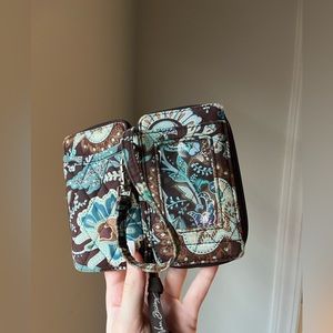 Vera Bradley, wristlet wallet